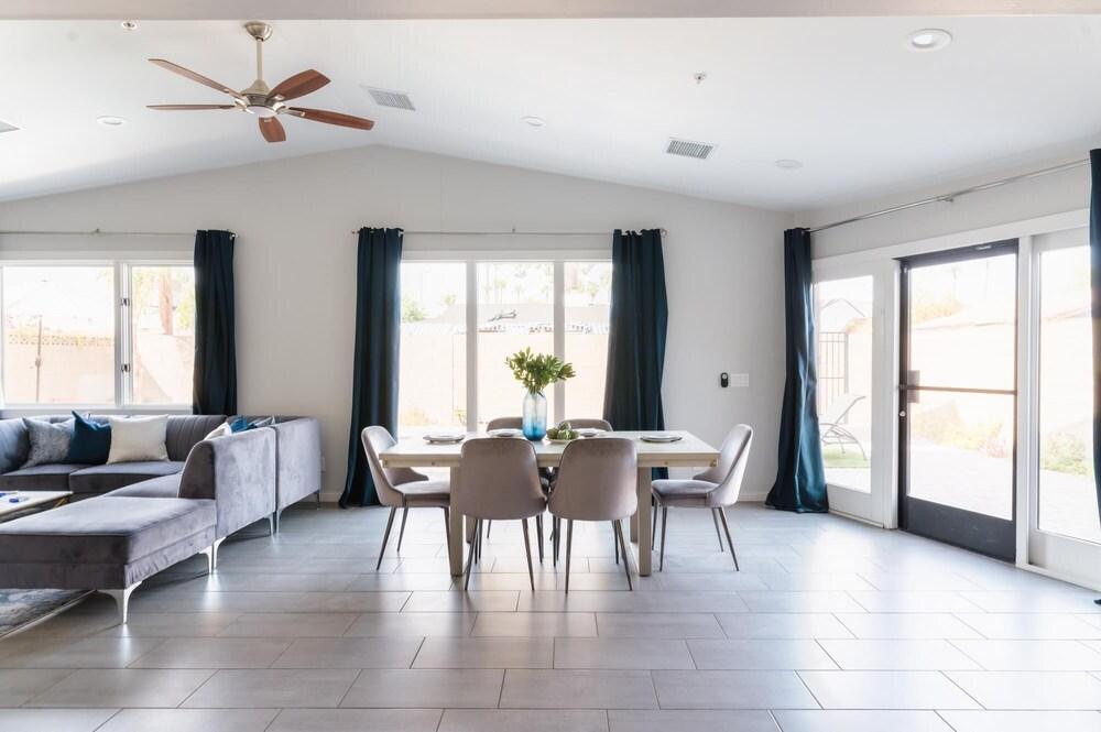 Camelback 2 - Sapphire