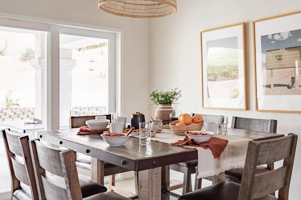 Lisa Circle - Roadrunner