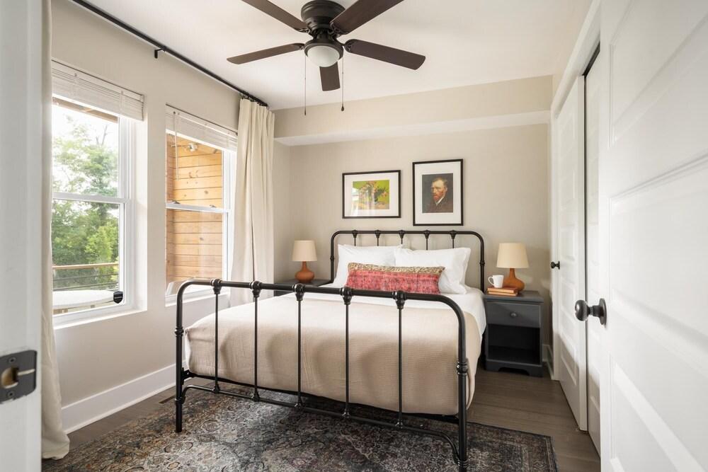 Cherokee Unit 10 - Mccreery