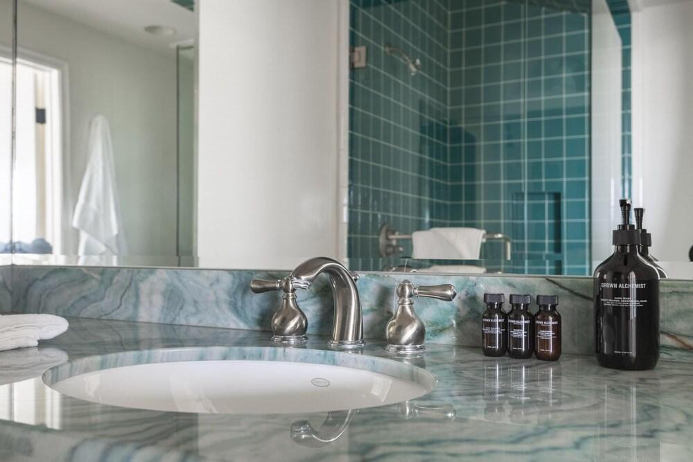 Ocean Front Walk 2 in San Diego