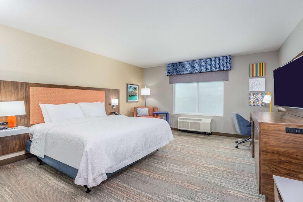 Hampton Inn by Hilton Bedford