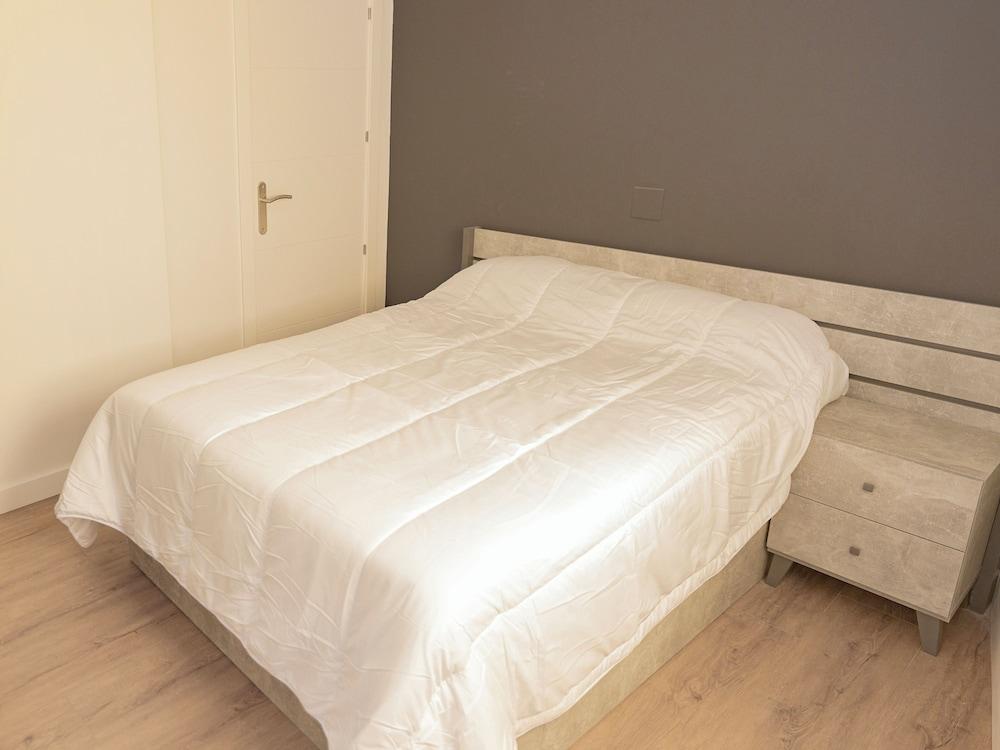 Apartamentos Santander Maliaño Suites 3000