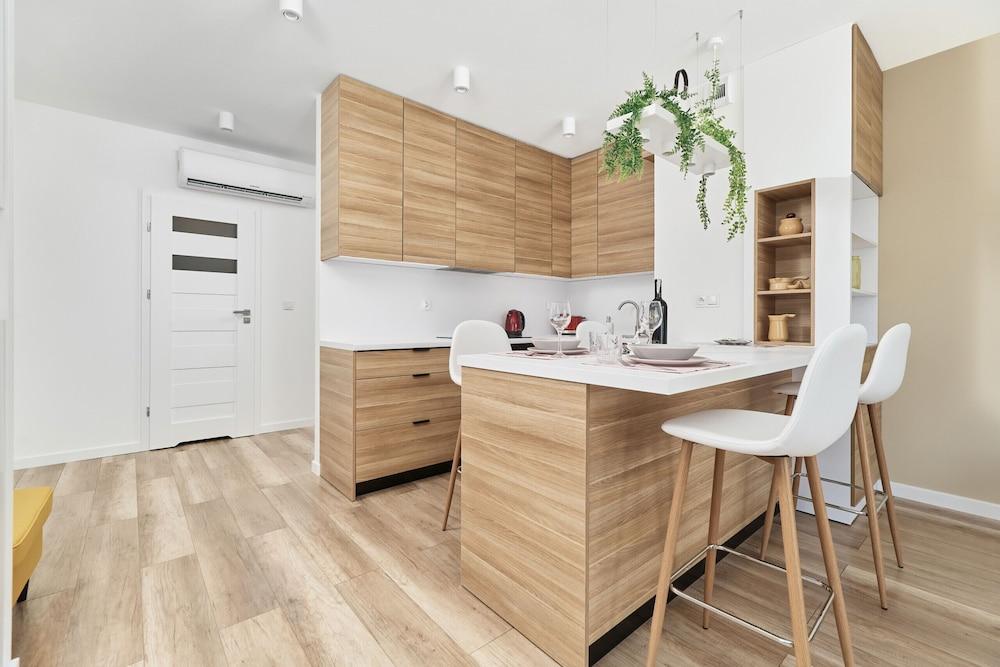 Exclusive Two-level Apartment by Renters