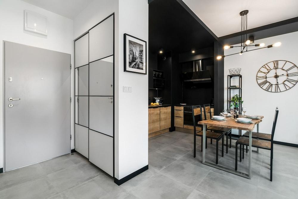 Apartments Poznan Chwaliszewo by Renters