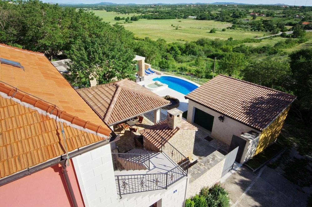 Villa Zvonko With Private Pool