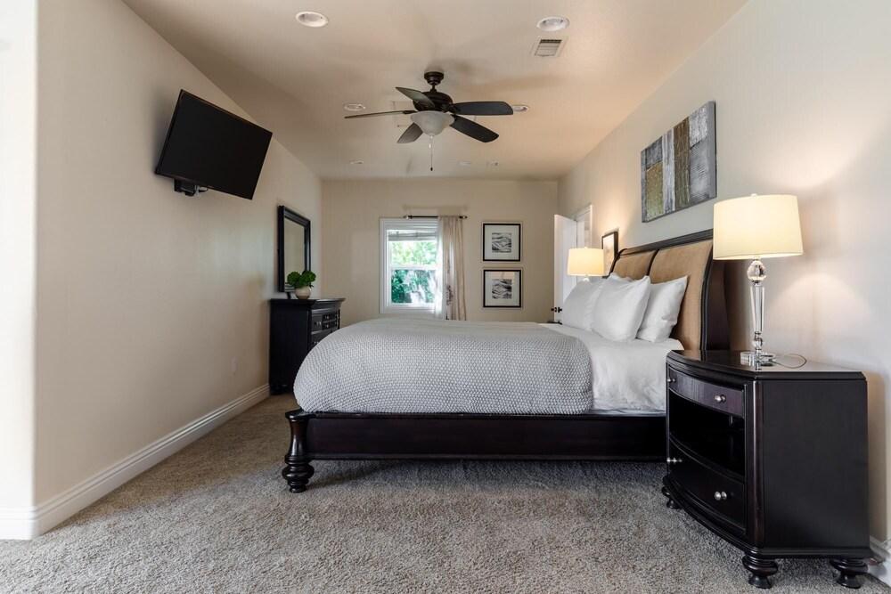 Loma Ventoso - Wilson Creek