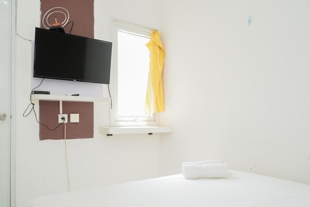 Comfort Studio Apartment (No Kitchen) At Aeropolis Residence