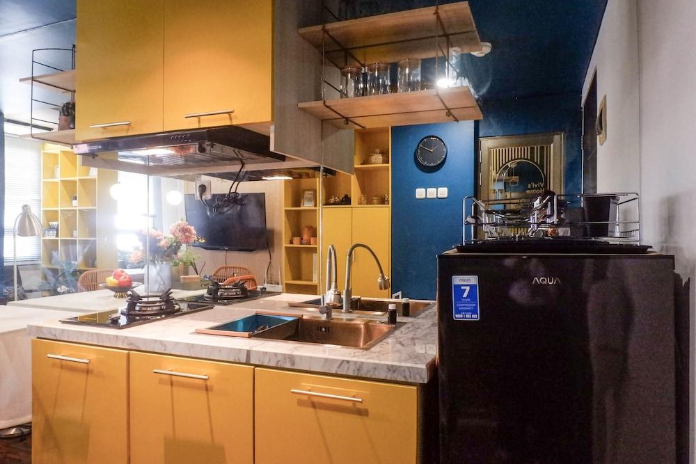 Exquisite 1Br Apartment At Puri Mas