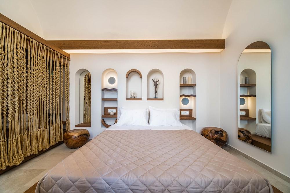 Villa Katerina -3 Villas&Private Jacuzzi