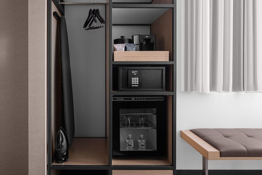 AC Hotel by Marriott Miami Brickell