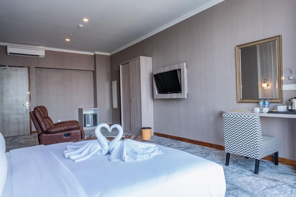 GoldVitel Hotel Surabaya