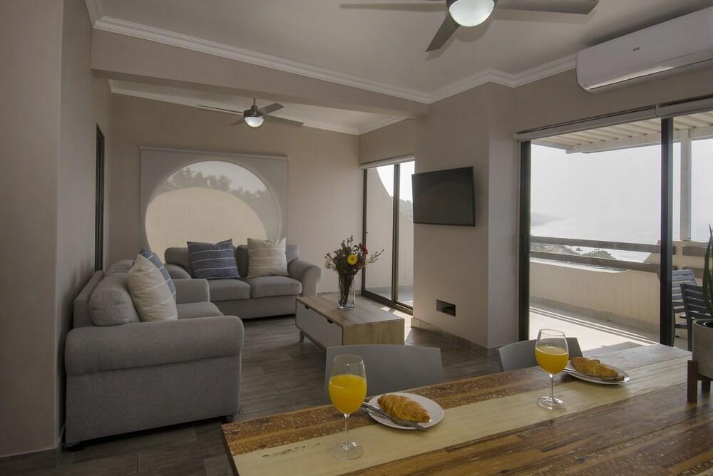 29C Club Mykonos Umdloti