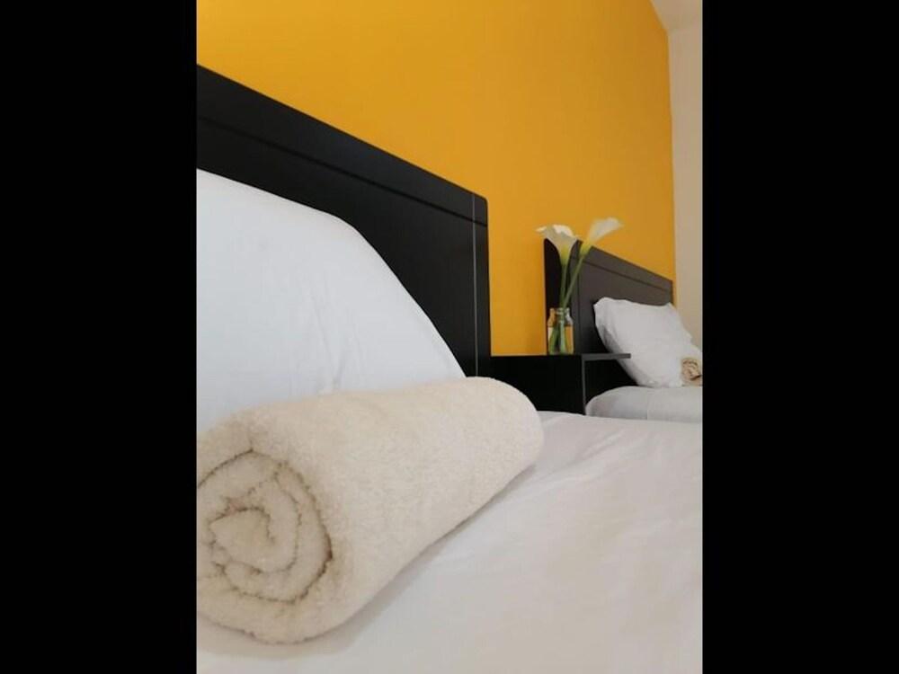 Room-apartment With Blacony and sea View