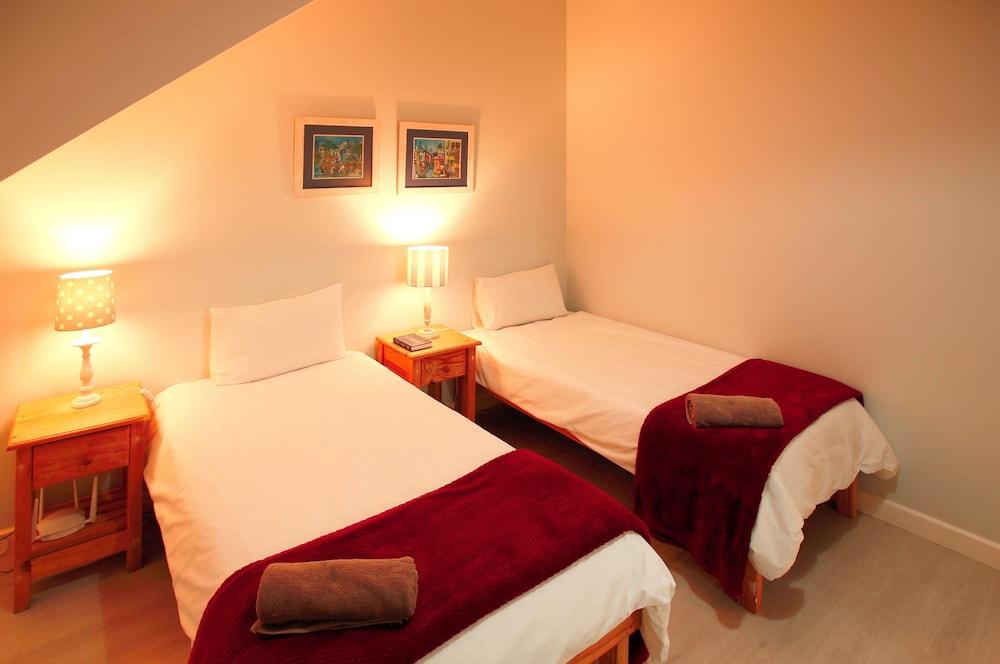 99 Steps, Langebaan 8-sleeper