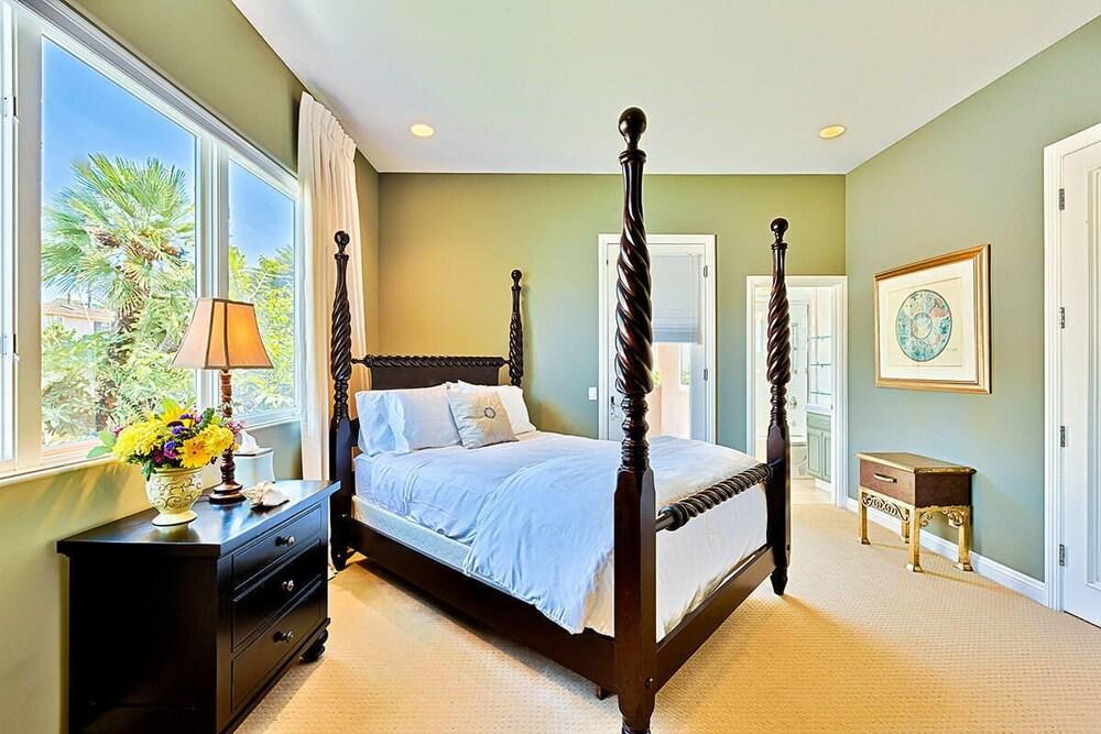 Celebrity Oceanfront Estate