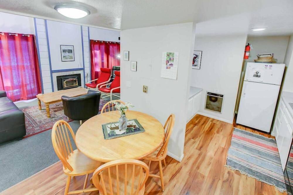 Mountain Shadows #b08 - Near Hike, Bike, & Ski!