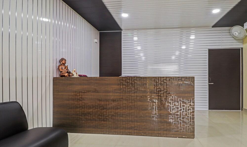 Itsy By Treebo - Divine Inn