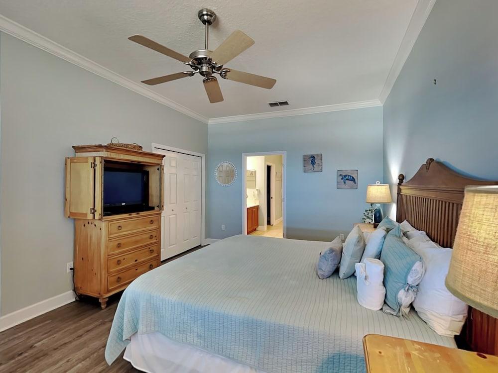 Cinnamon Beach 8 by Distinctive Beach Rentals