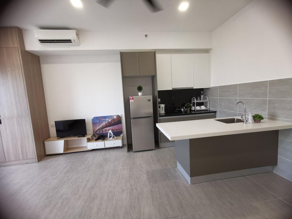 Bell Suite Sepang KLIA Kota Warisan