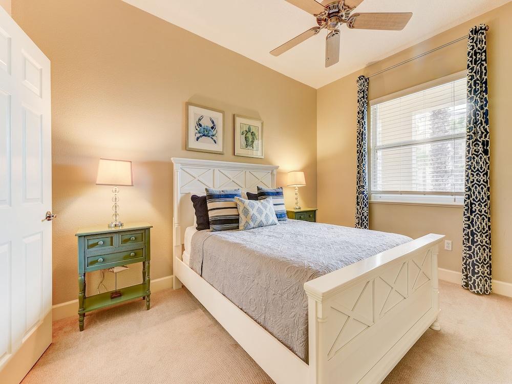 Cinnamon Beach 6 by Distinctive Beach Rentals