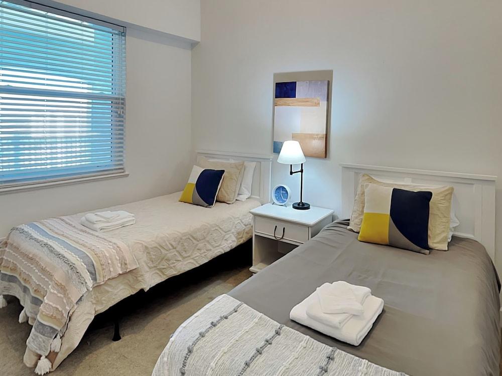 Cinnamon Beach 6 by Distinctive Beach Rentals