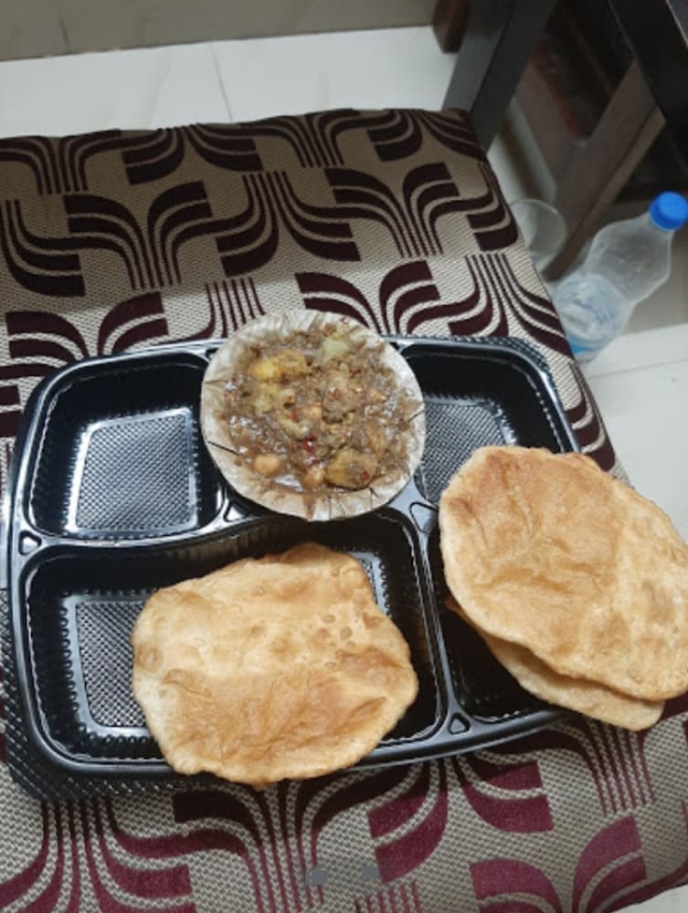 Goroomgo Shimla Inn Lucknow