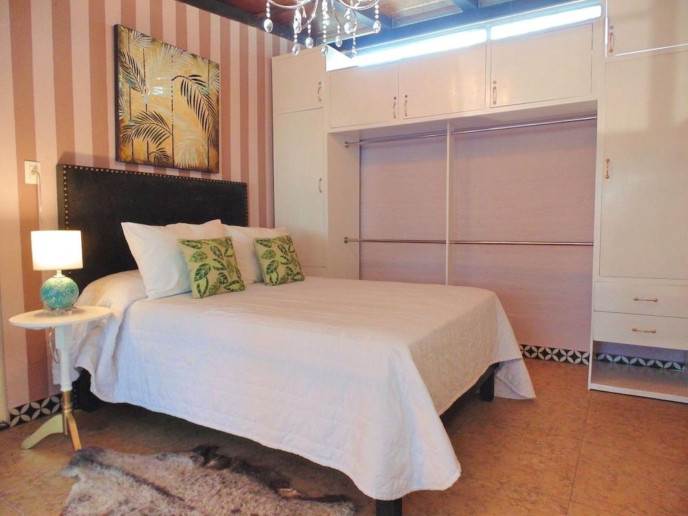 Suites Viveros de Coyoacan