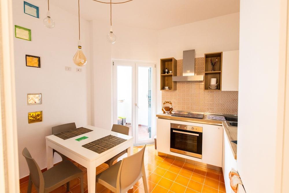 La Deliziosa Flat with pool & terrace