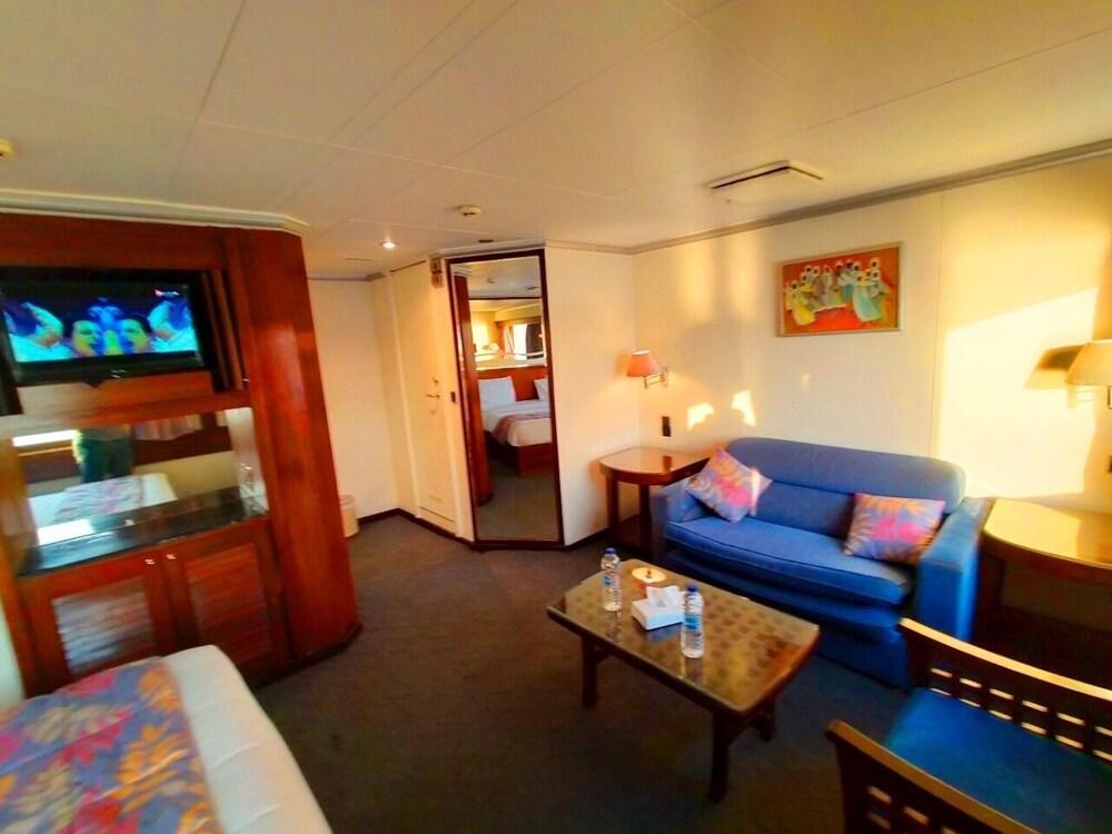 Nile View Aton Cruise