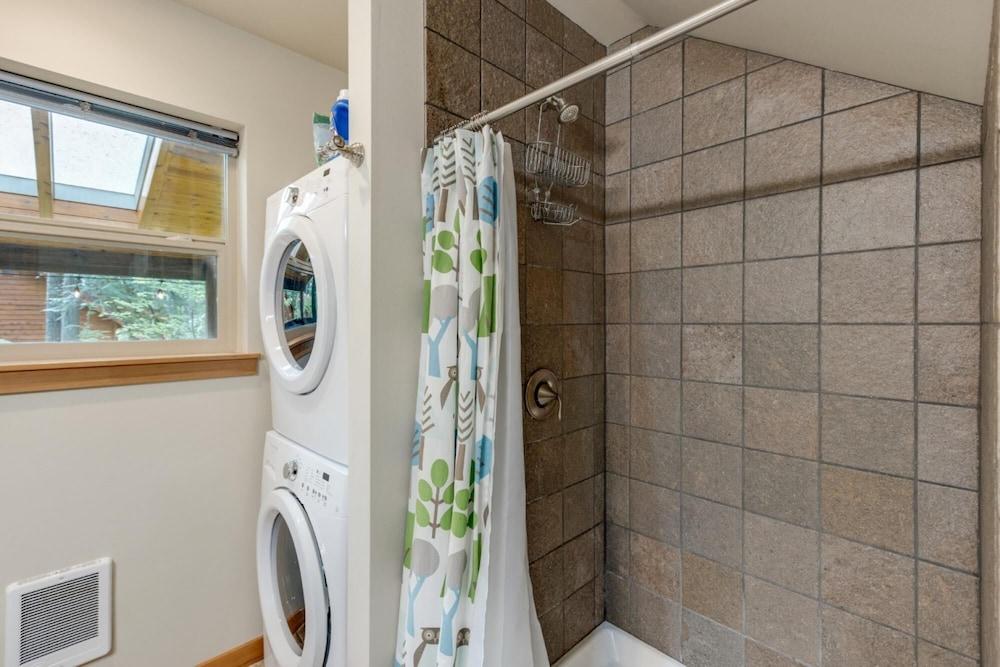 Mt Baker Lodging Cabin 52 - Sleeps 6