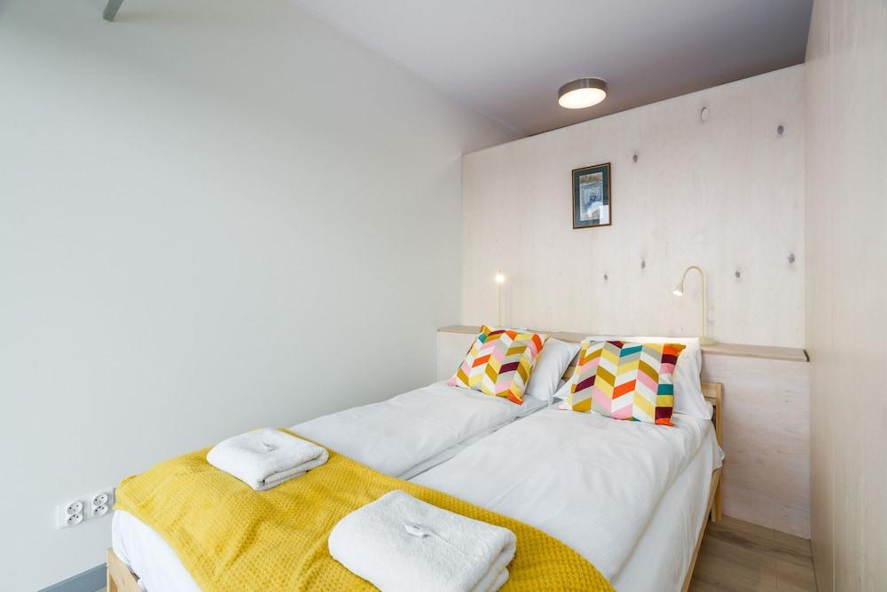 Apartments Warta Residence by Renters