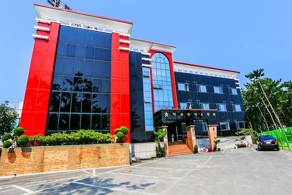 Taean Lux Pensiontel