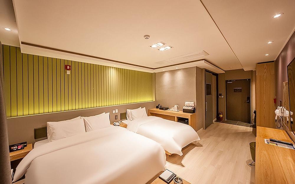 Uljin Hupohang Hotel Hu