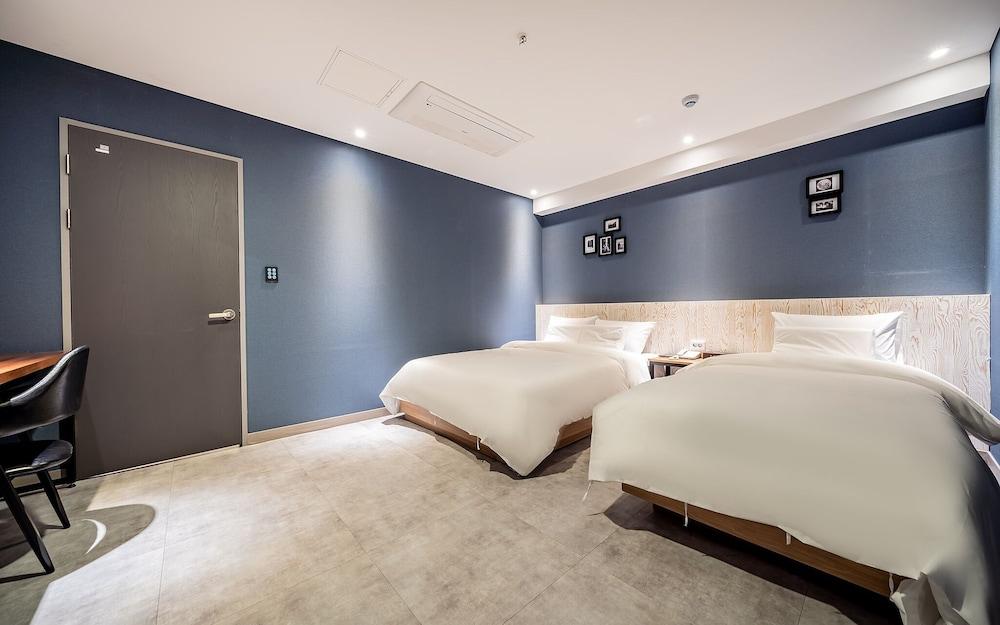 Yongin Soseol Smith Hotel