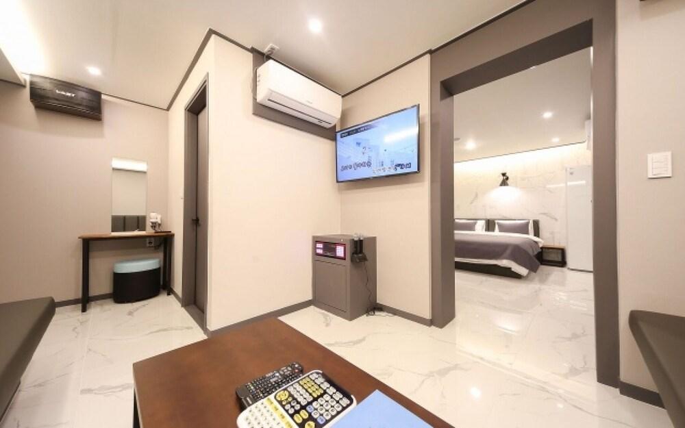 Changwon Masan Dinos