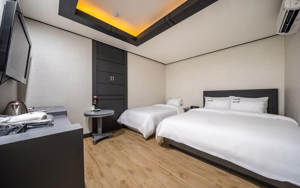 Gwangju Self Check-in Hotel K