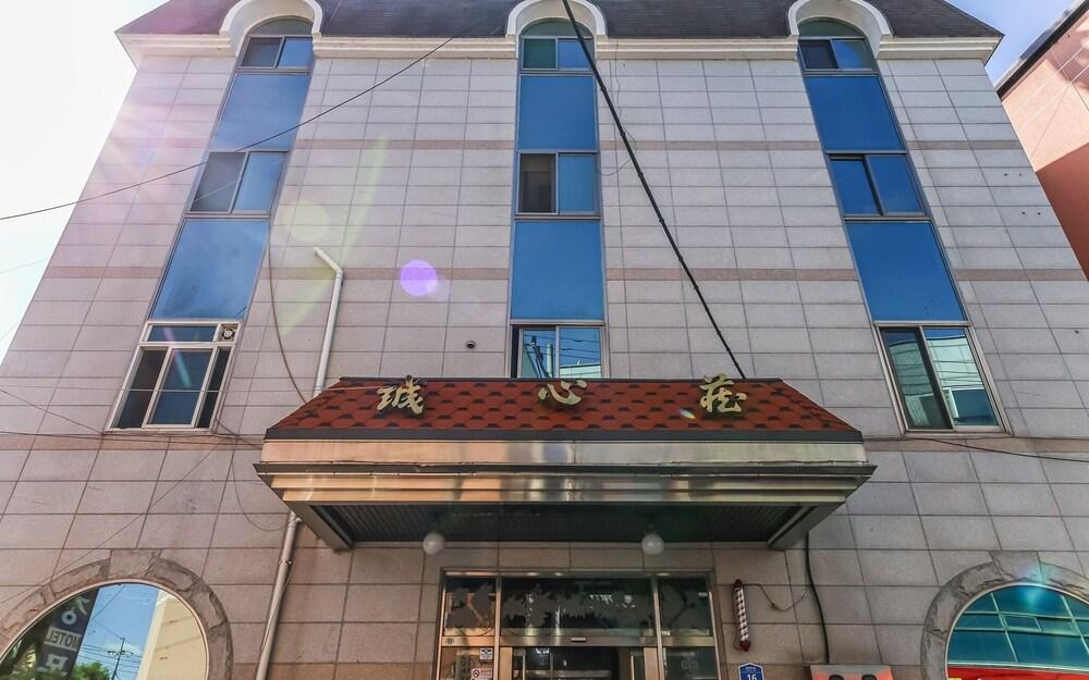 Boeun Seongsimjang Motel