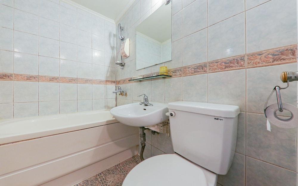 Cheonan Elysee Palace