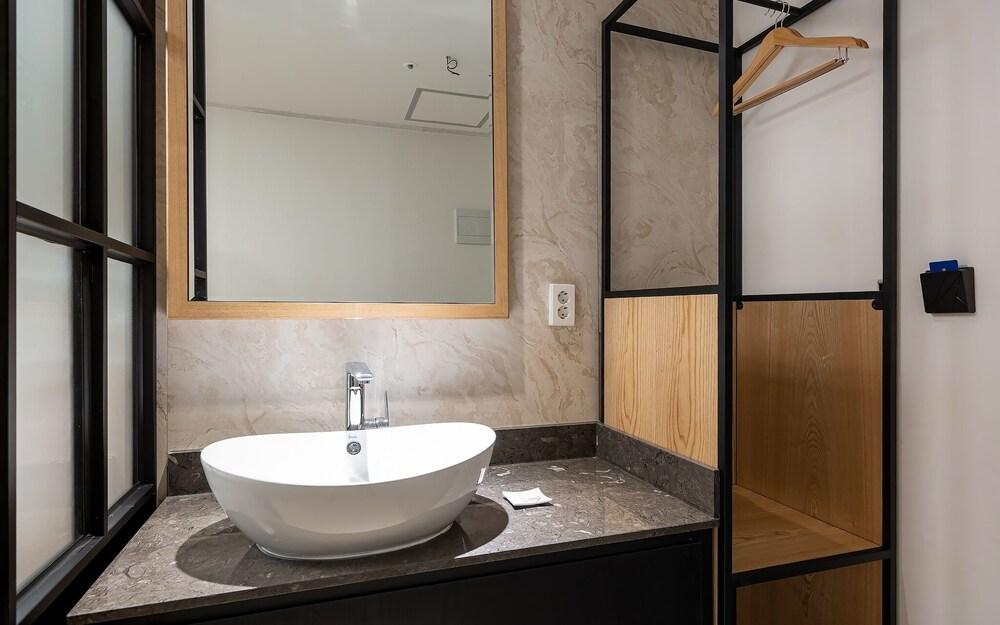 Songtan Hotel Corner Inn