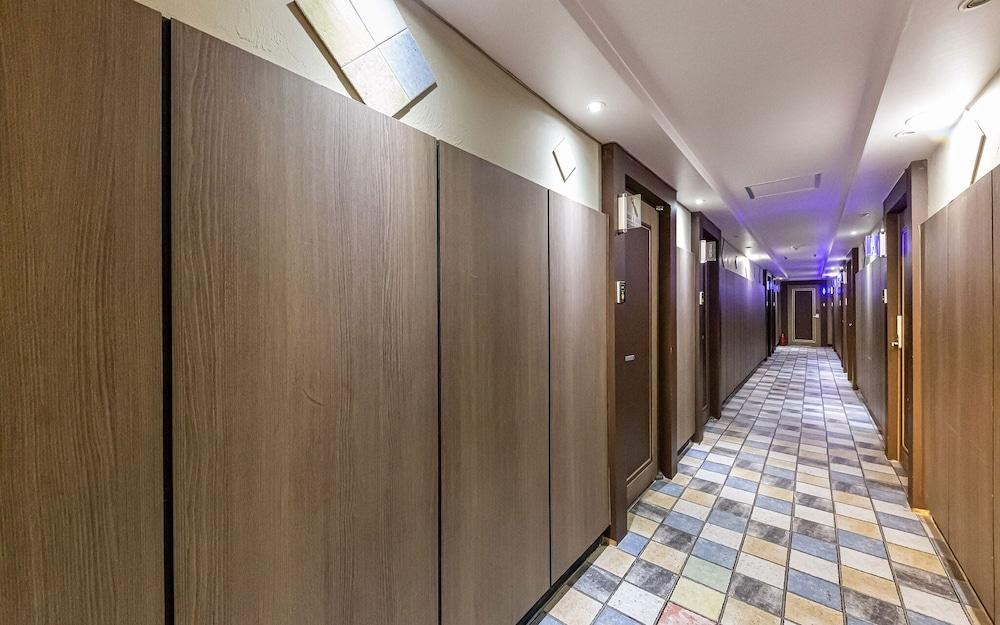 Cheongju Yeppeun Motel