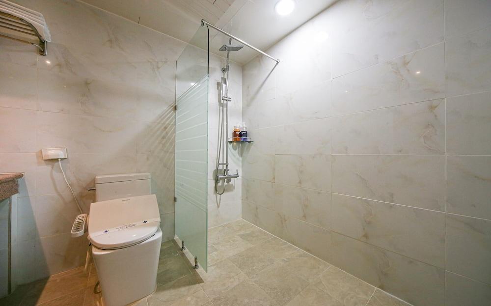 Miryang Tourist Hotel