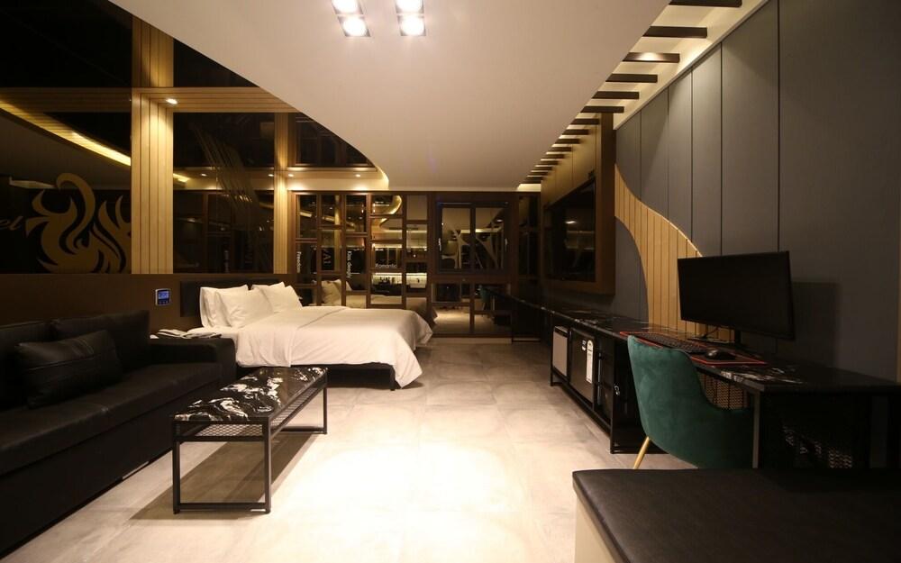 Pohang Haedo-dong Hotel A1