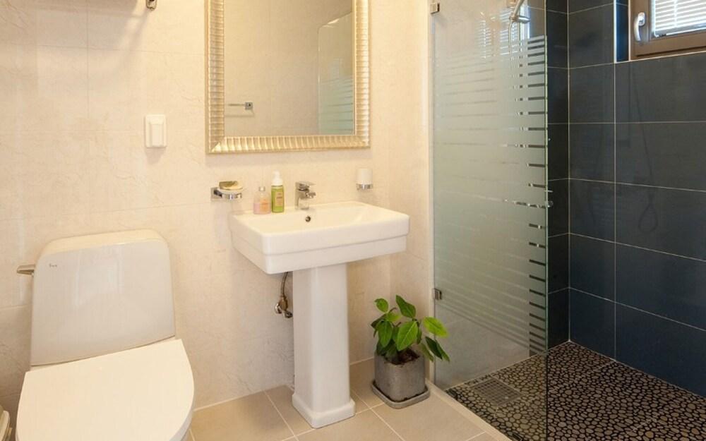 Seogwipo Commas and Resort