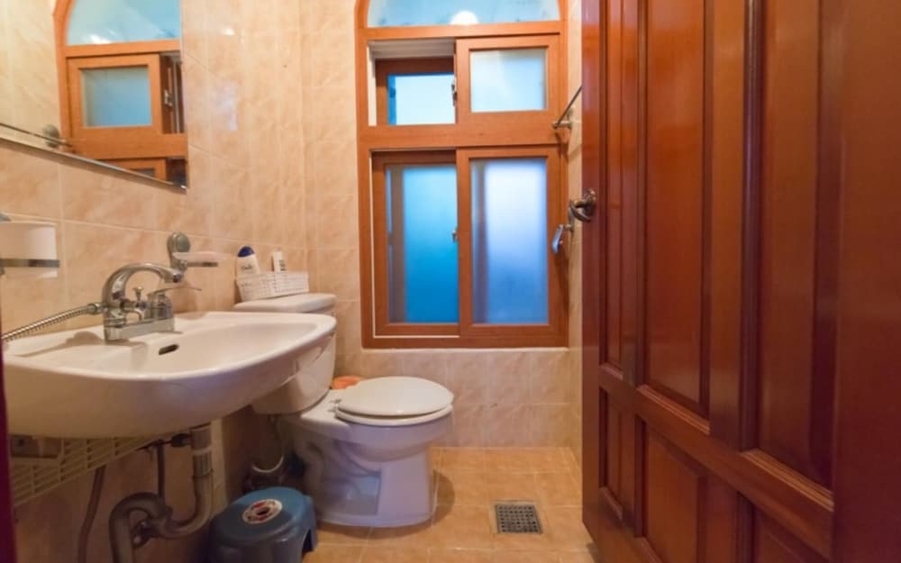 Boryeong Sook's Garden Pension