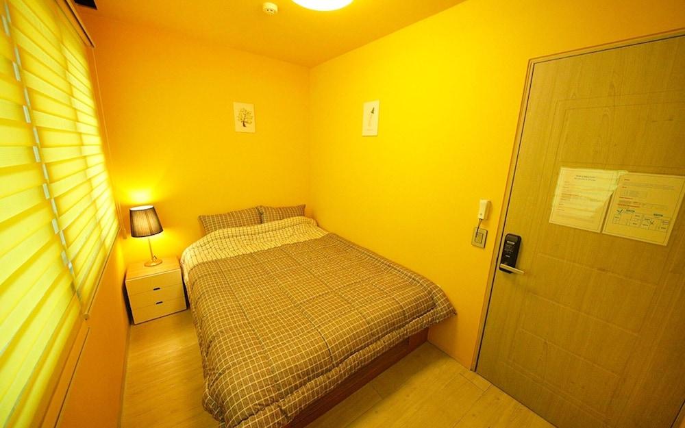 Hapjeong Stitches Guest House