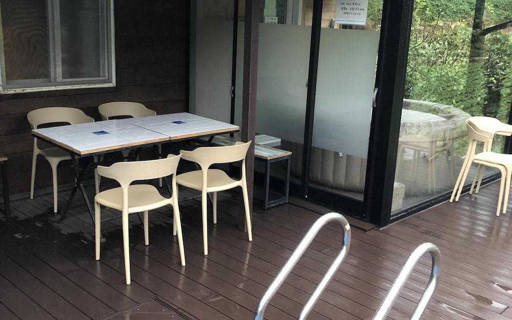 Jindo Brown Guest House