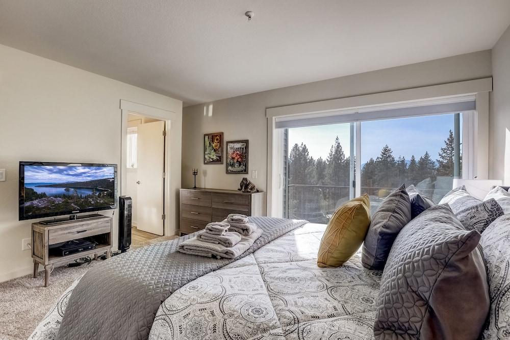 South Star Pines Place