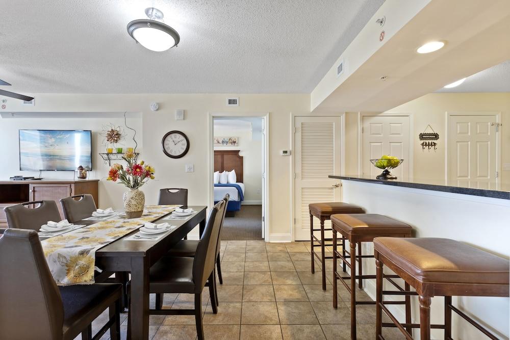 Ocean View Bahama Sands Stunning Resort