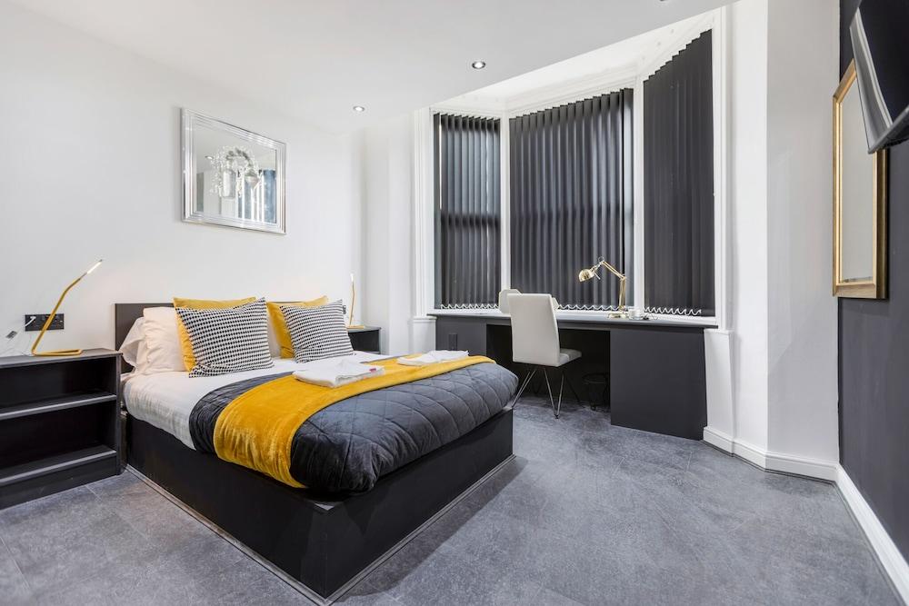 Seaside Luxury Suites by Sasco