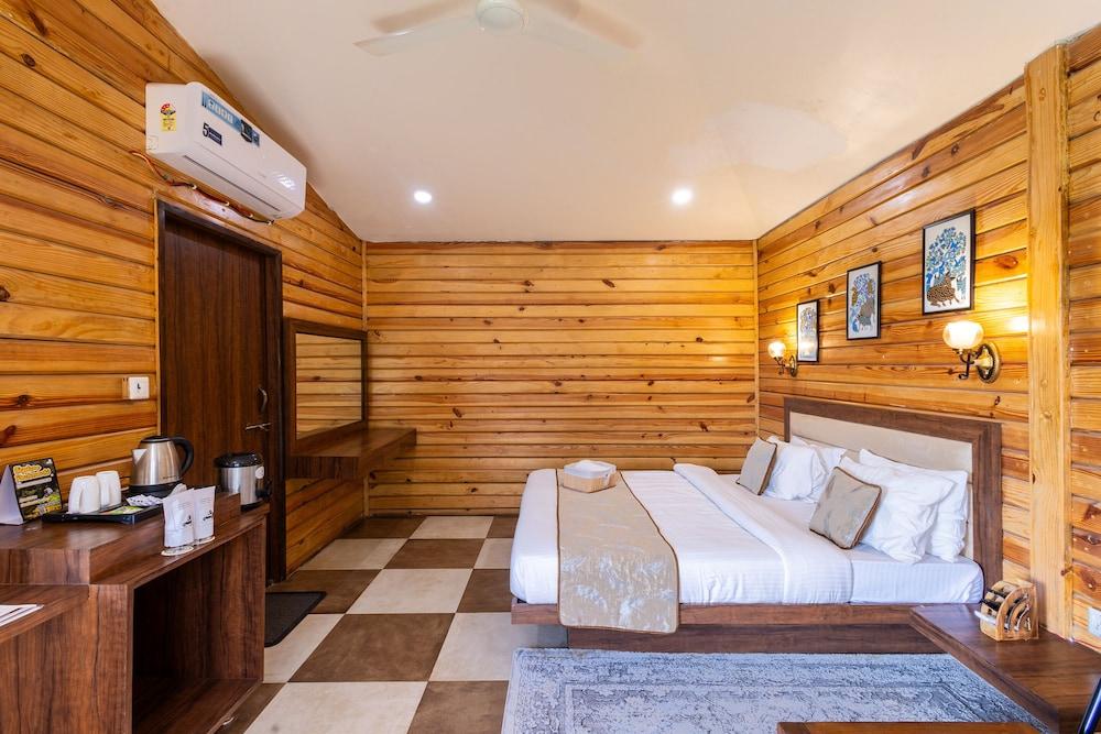 Panarpani Retreat Pachmarhi